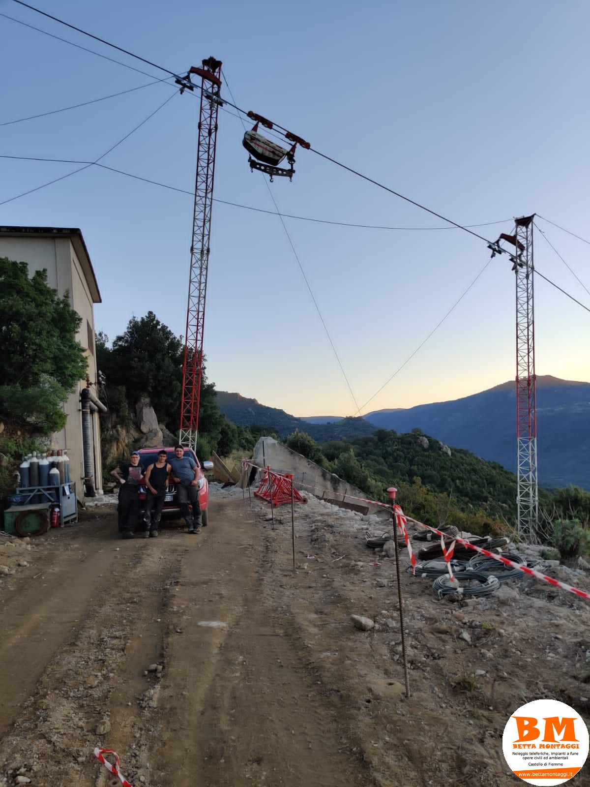 Betta Montaggi - Noleggio Teleferiche su misura - Noleggio impianti a fune a caduta per gravità e a circuito chuso